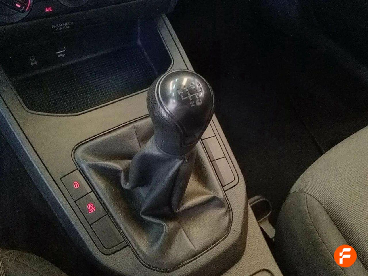 Foto Seat Ibiza 16