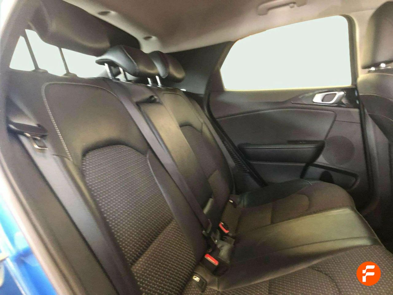 Foto Kia XCeed 8
