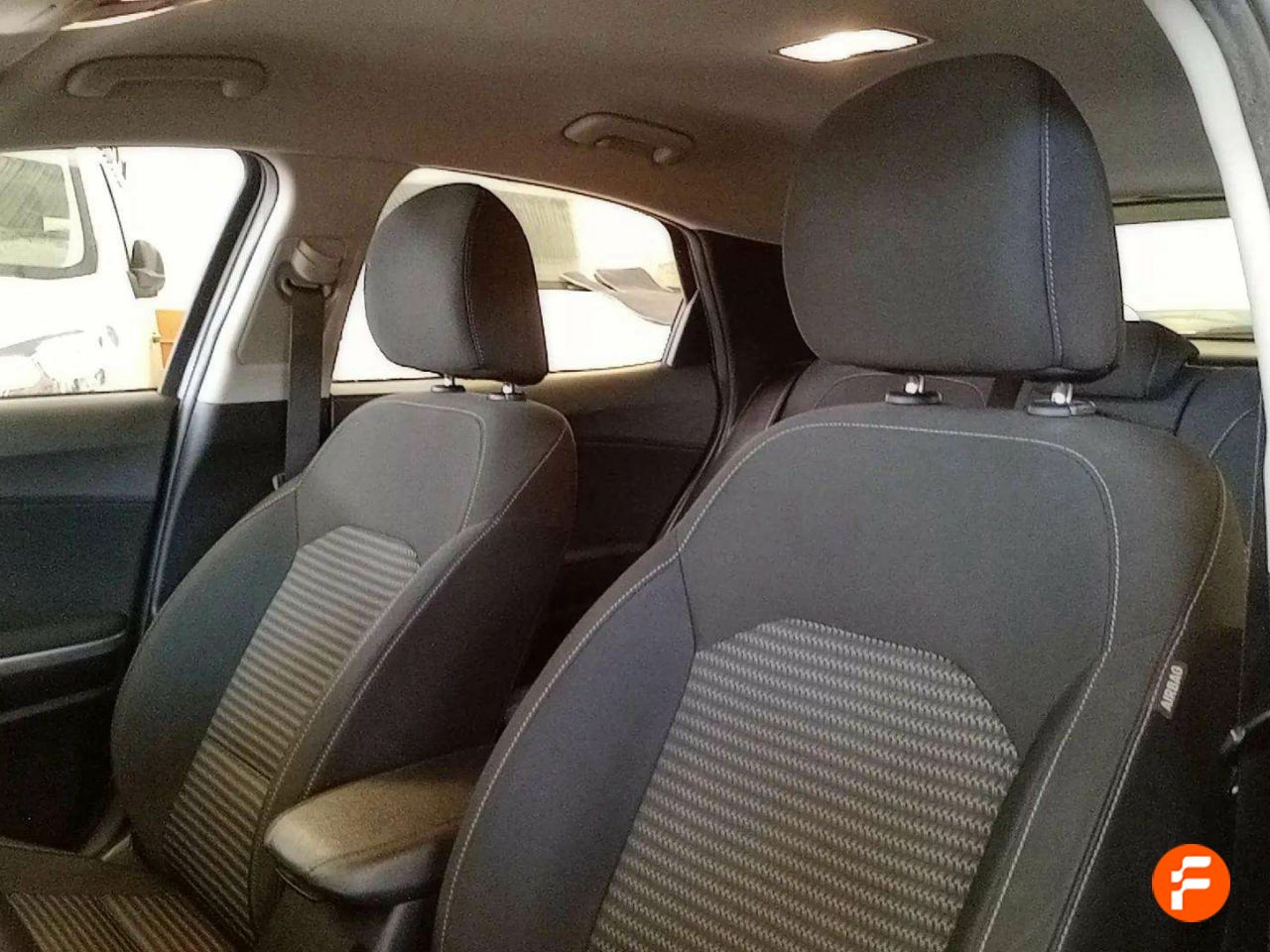 Foto Kia XCeed 20