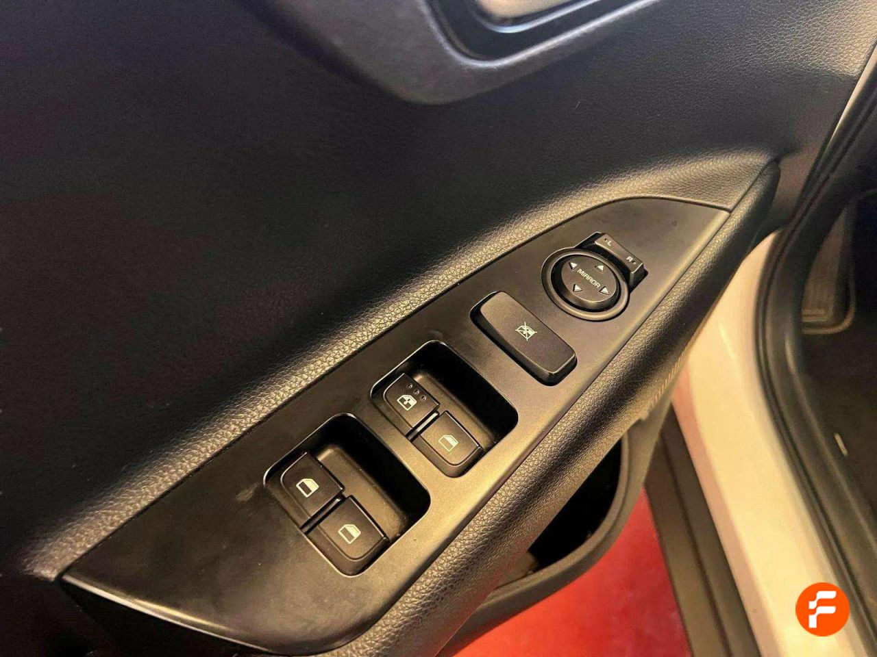 Foto Kia Stonic 8