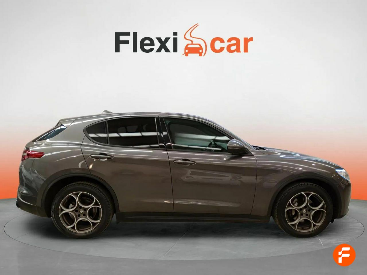 Foto Alfa Romeo Stelvio 5