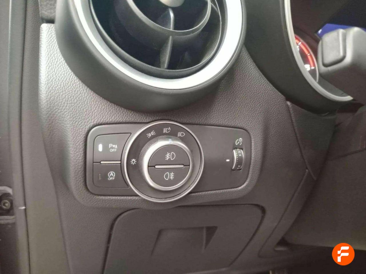 Foto Alfa Romeo Stelvio 8