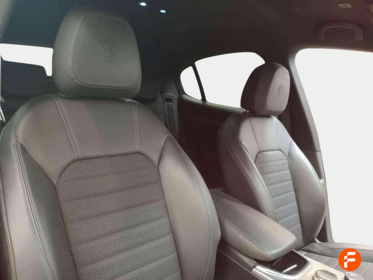 Foto Alfa Romeo Stelvio 9