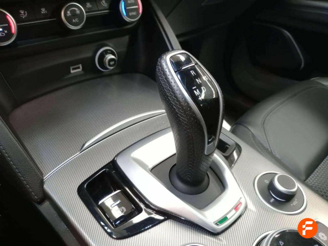 Foto Alfa Romeo Stelvio 16