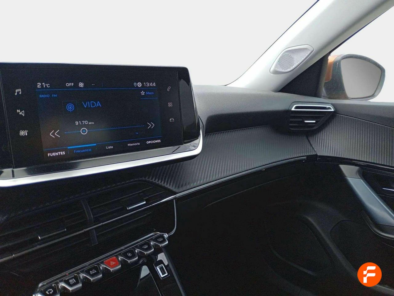 Foto Peugeot 2008 9