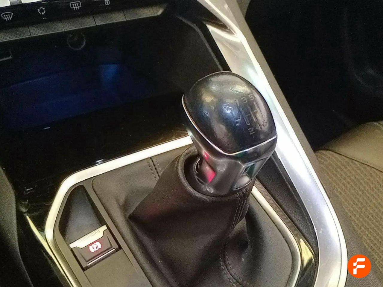 Foto Peugeot 5008 16