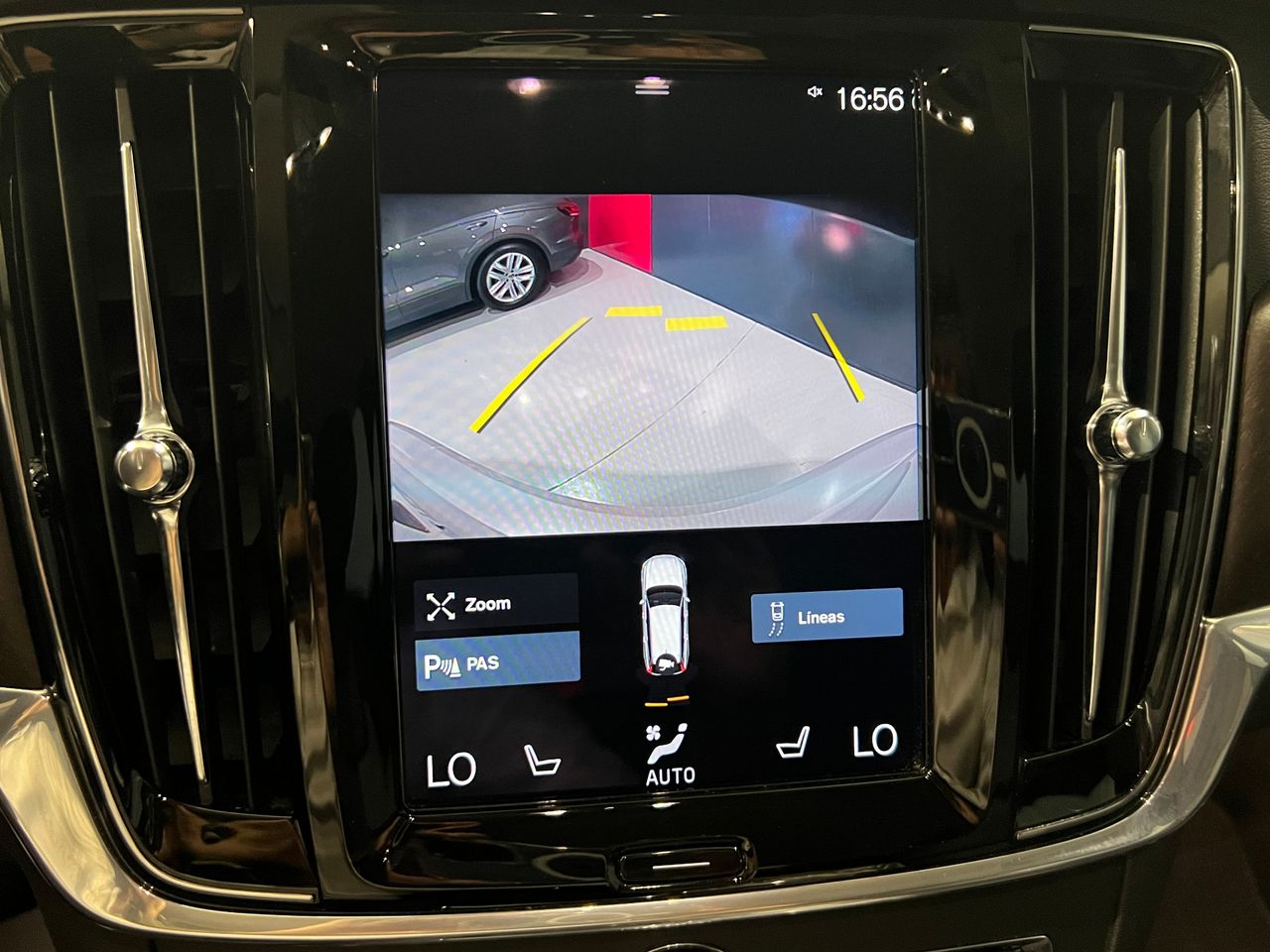 Foto Volvo V90 12