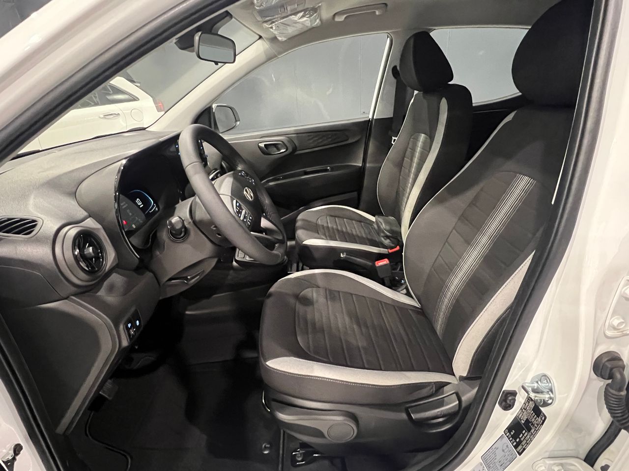 Foto Hyundai i10 8