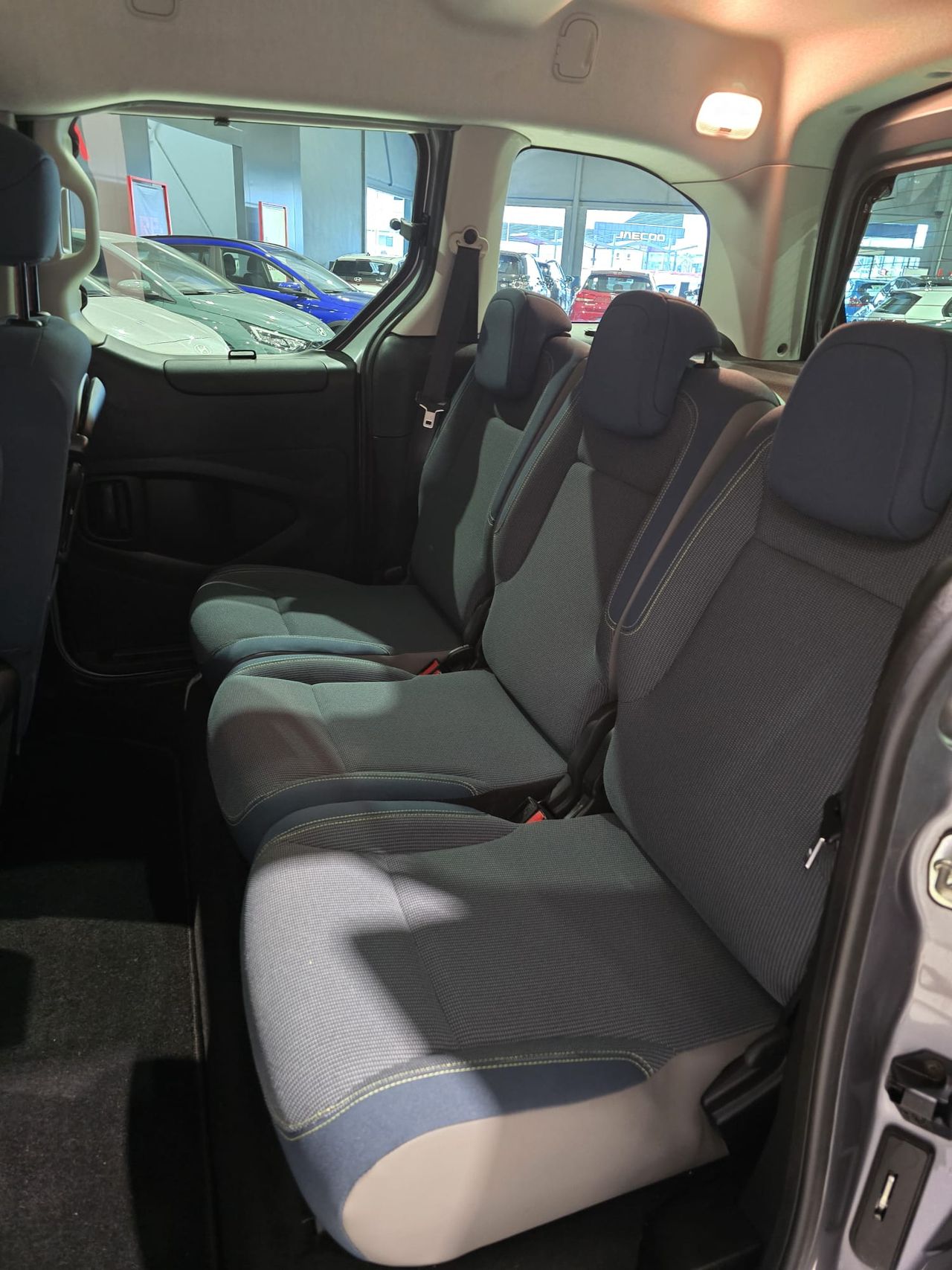 Foto Citroën Berlingo 21