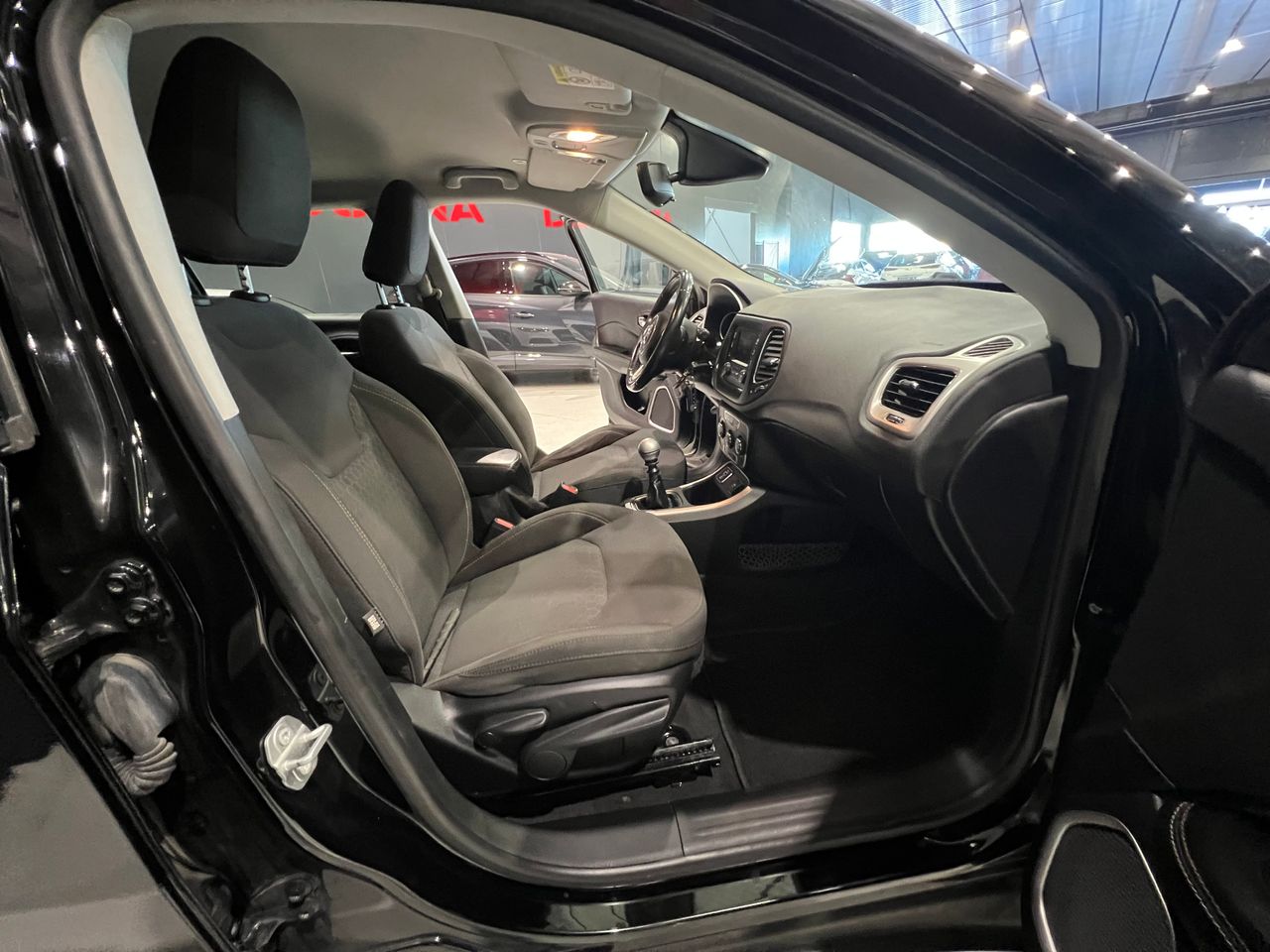 Foto Jeep Compass 7