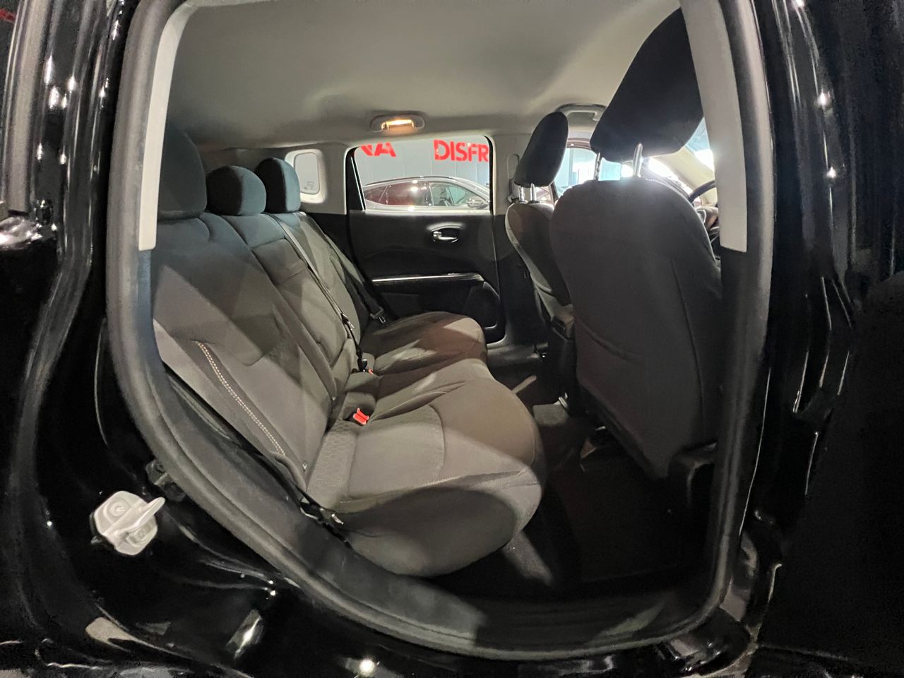 Foto Jeep Compass 8