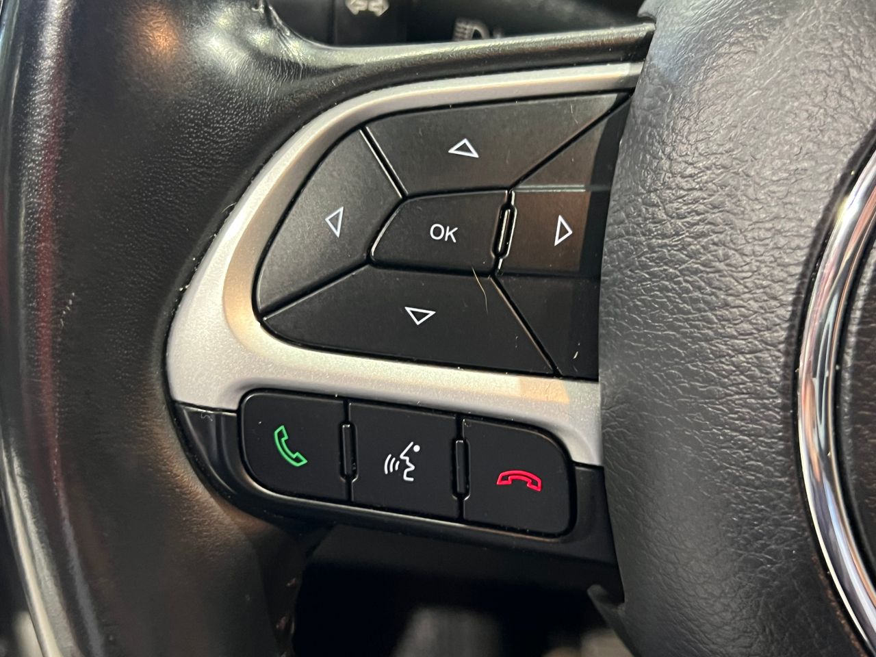 Foto Jeep Compass 16