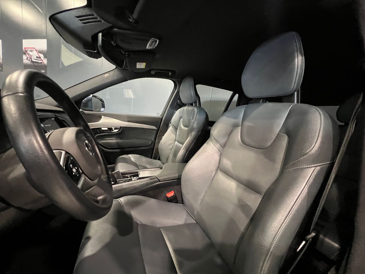Foto Volvo XC90 10