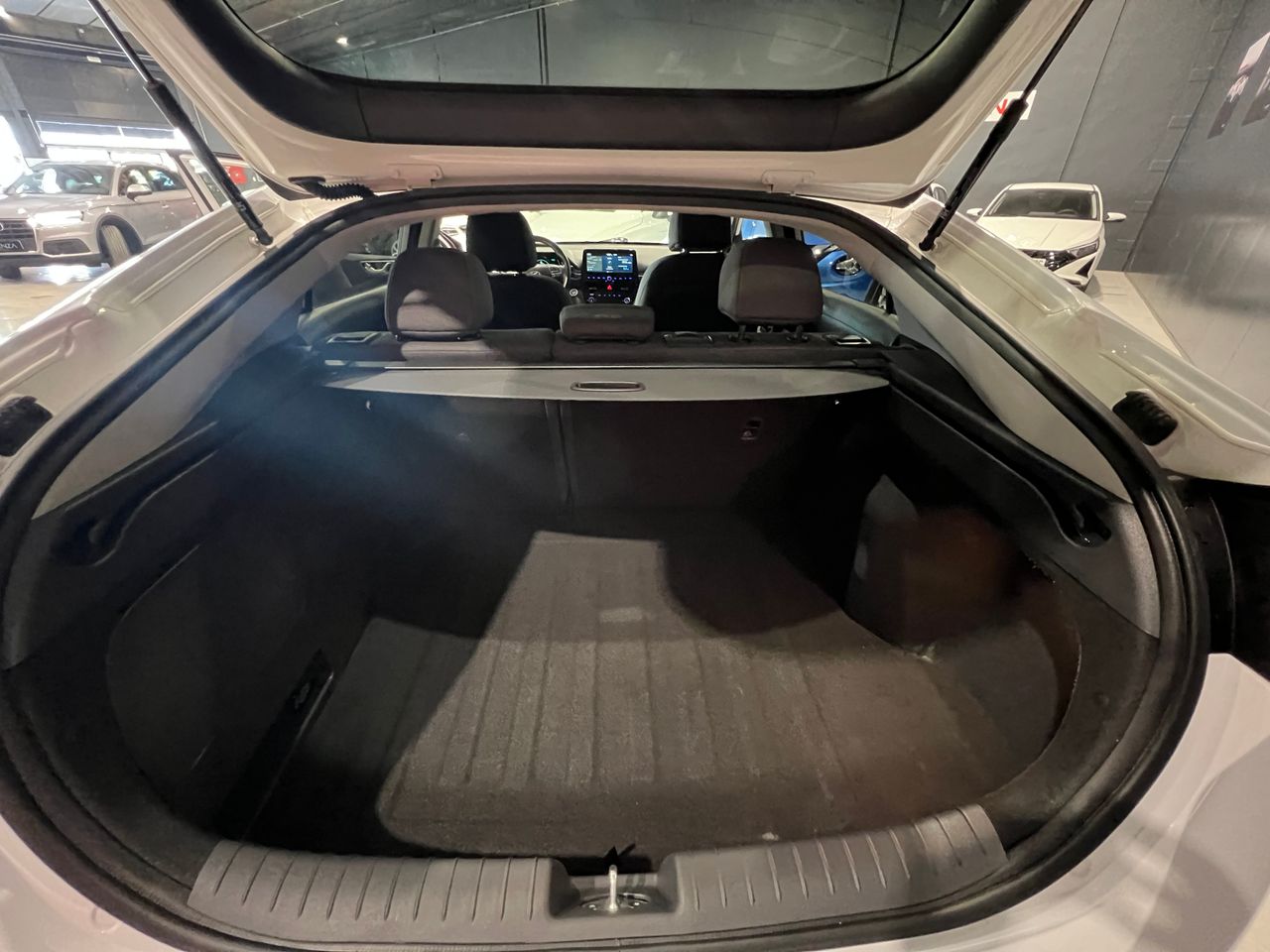 Foto Hyundai IONIQ 10