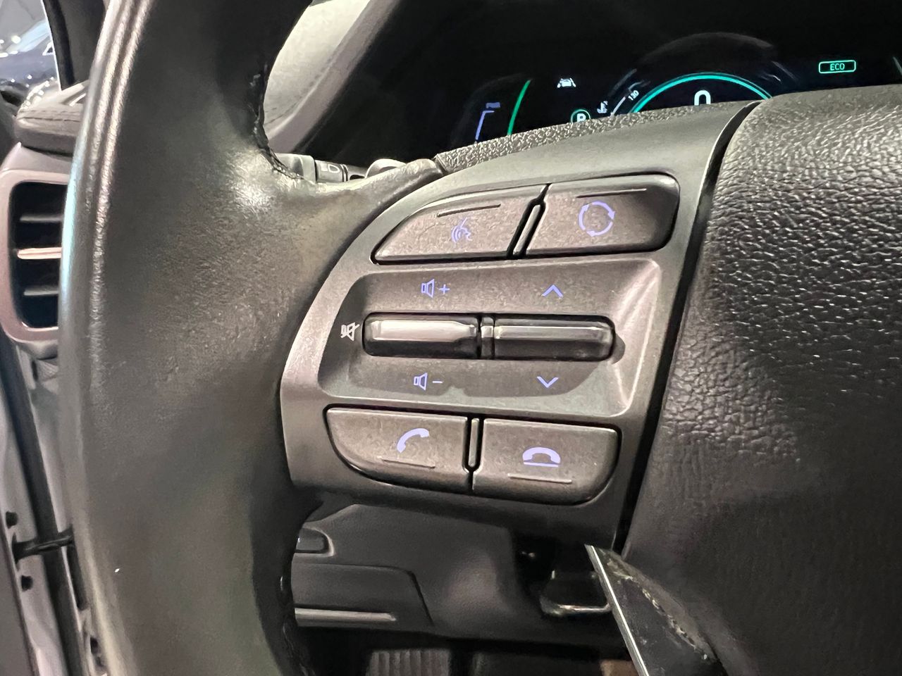 Foto Hyundai IONIQ 19