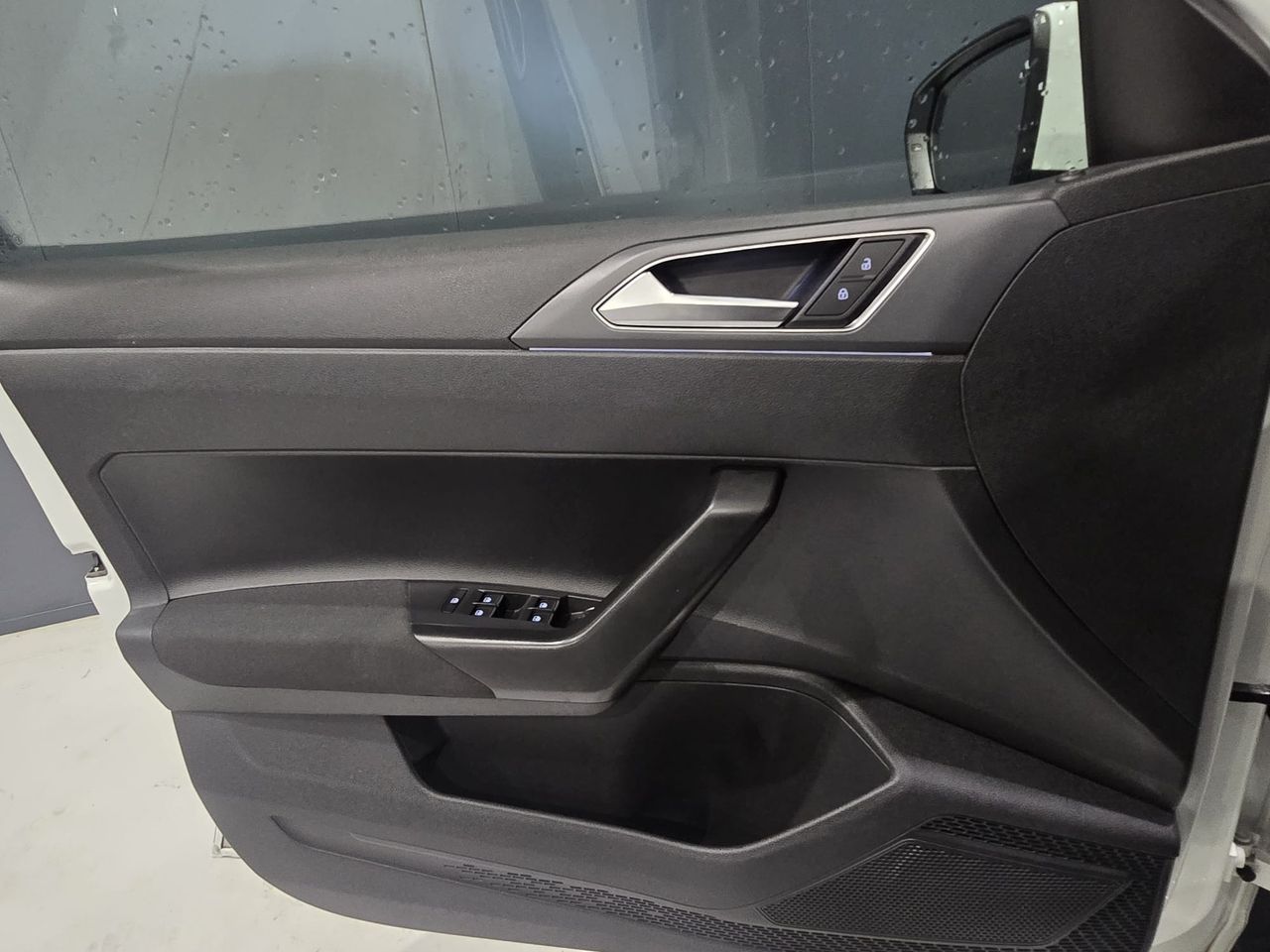 Foto Volkswagen Polo 14