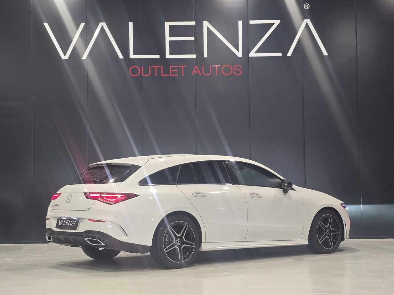 Foto Mercedes-Benz Clase CLA 2