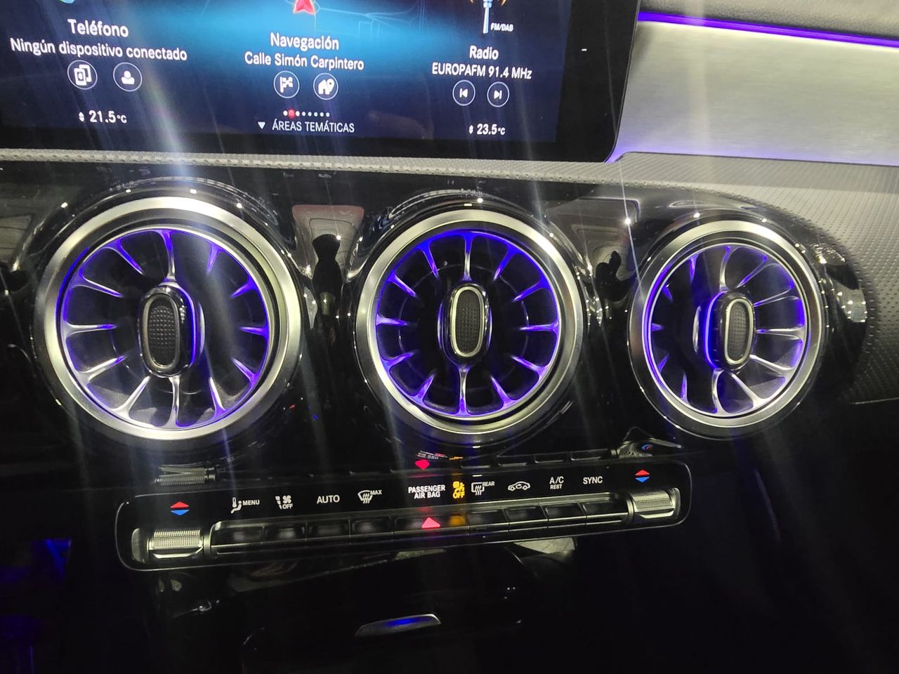 Foto Mercedes-Benz Clase CLA 11