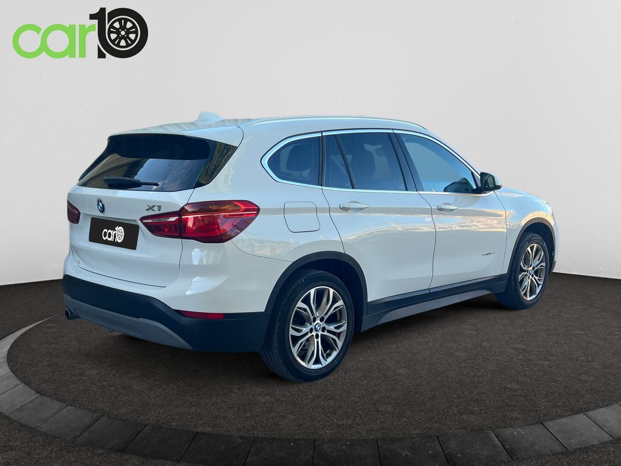 Foto BMW X1 4