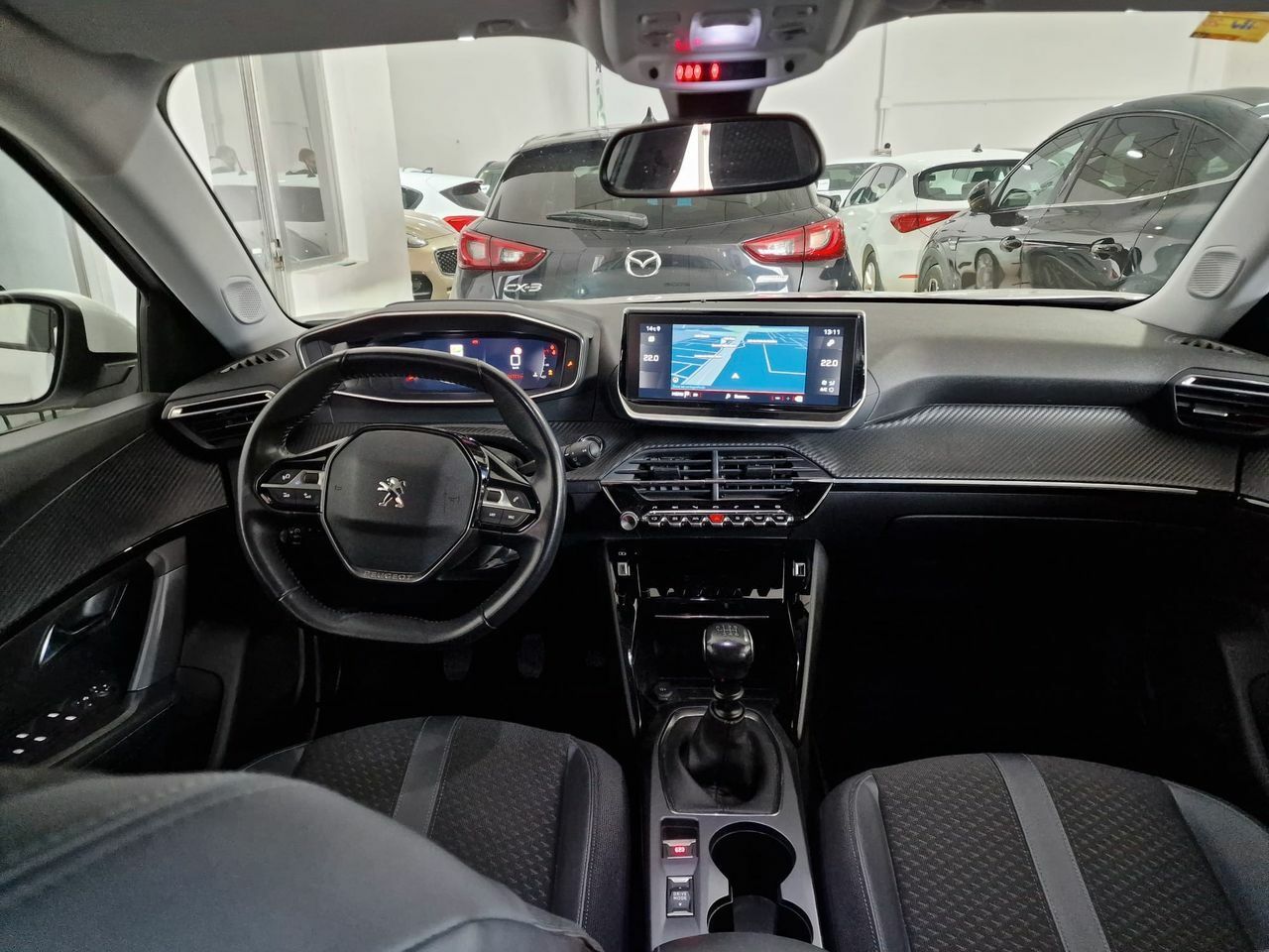 Foto Peugeot 2008 8