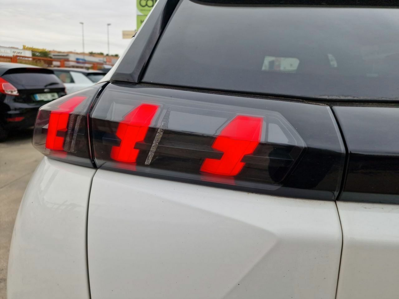 Foto Peugeot 2008 15