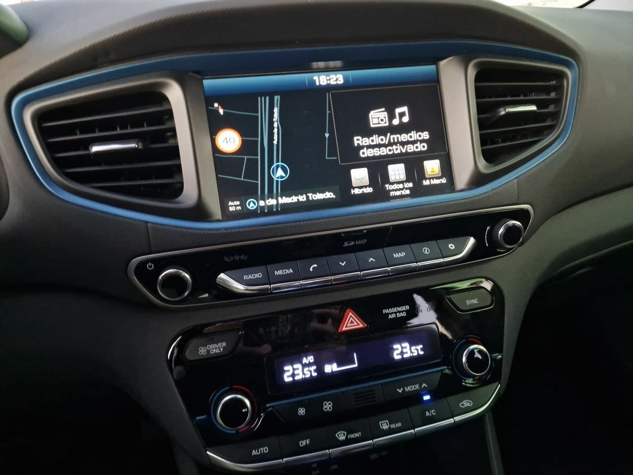 Foto Hyundai IONIQ 13