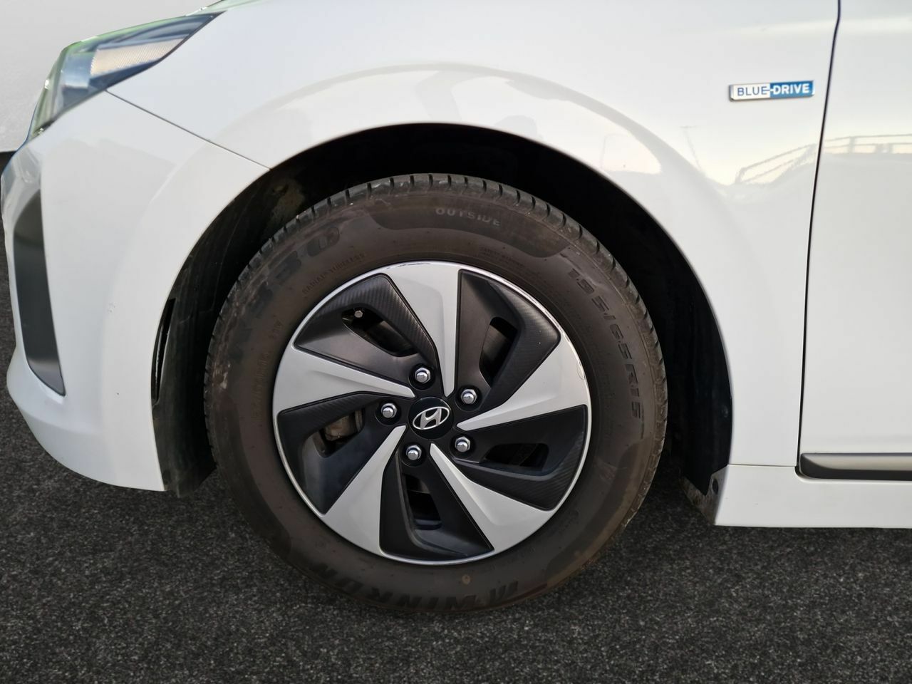 Foto Hyundai IONIQ 20
