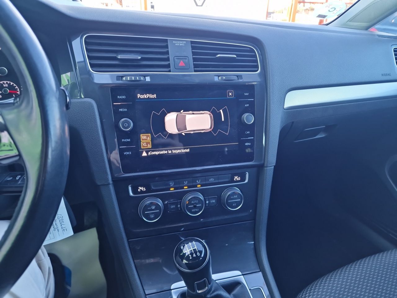 Foto Volkswagen Golf 16