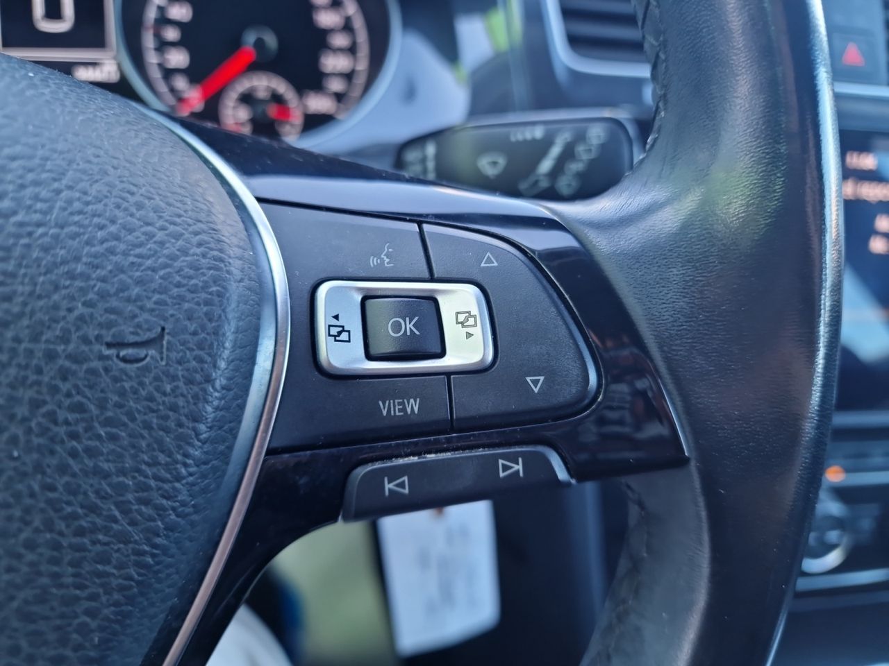 Foto Volkswagen Golf 18
