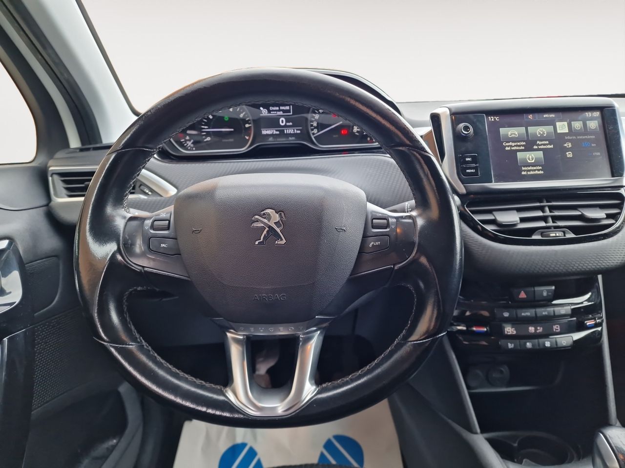 Foto Peugeot 208 12