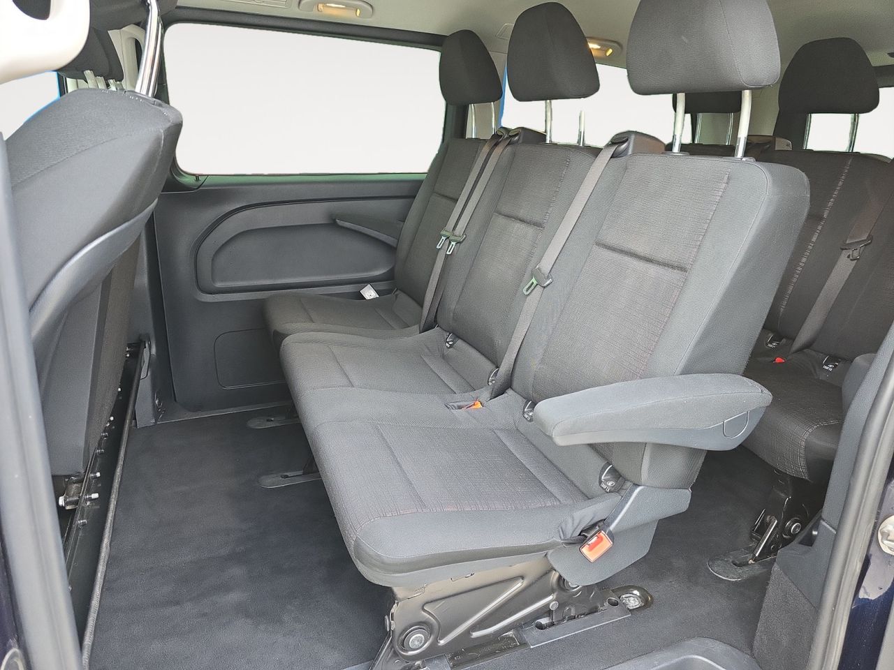 Foto Mercedes-Benz Vito 10