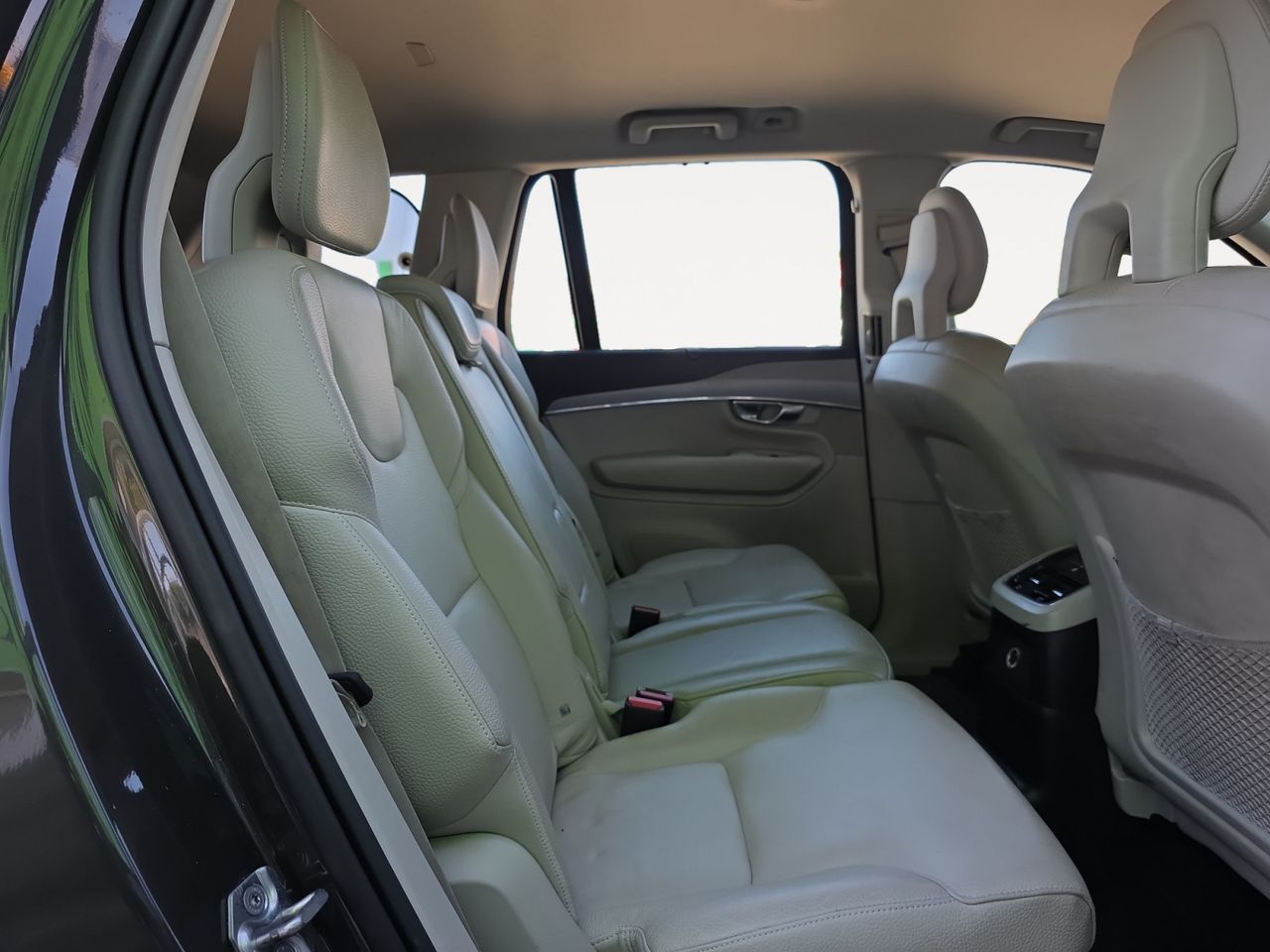 Foto Volvo XC90 10