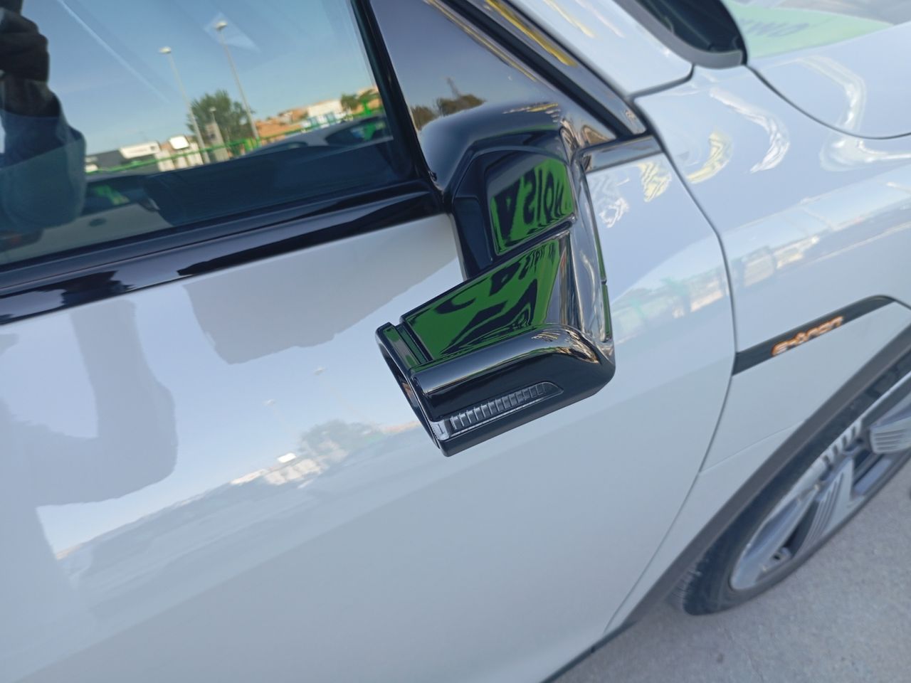 Foto Audi E-tron 18