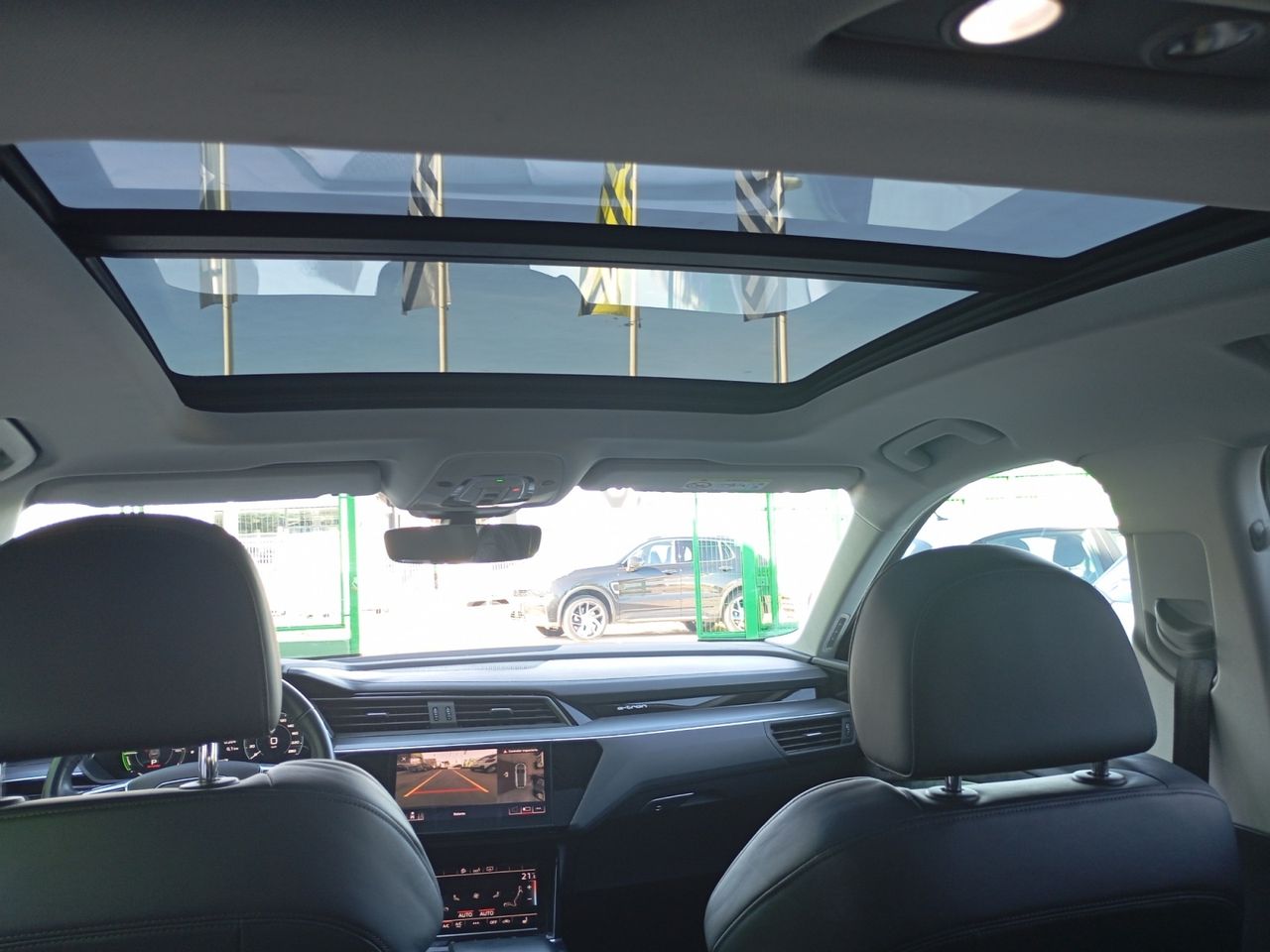 Foto Audi E-tron 19