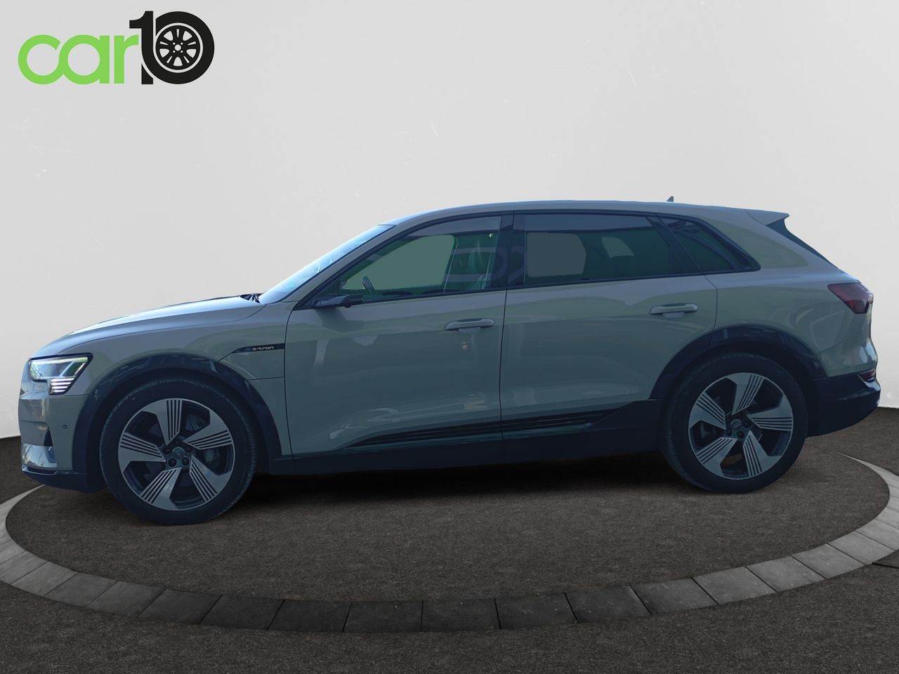 Foto Audi E-tron 23