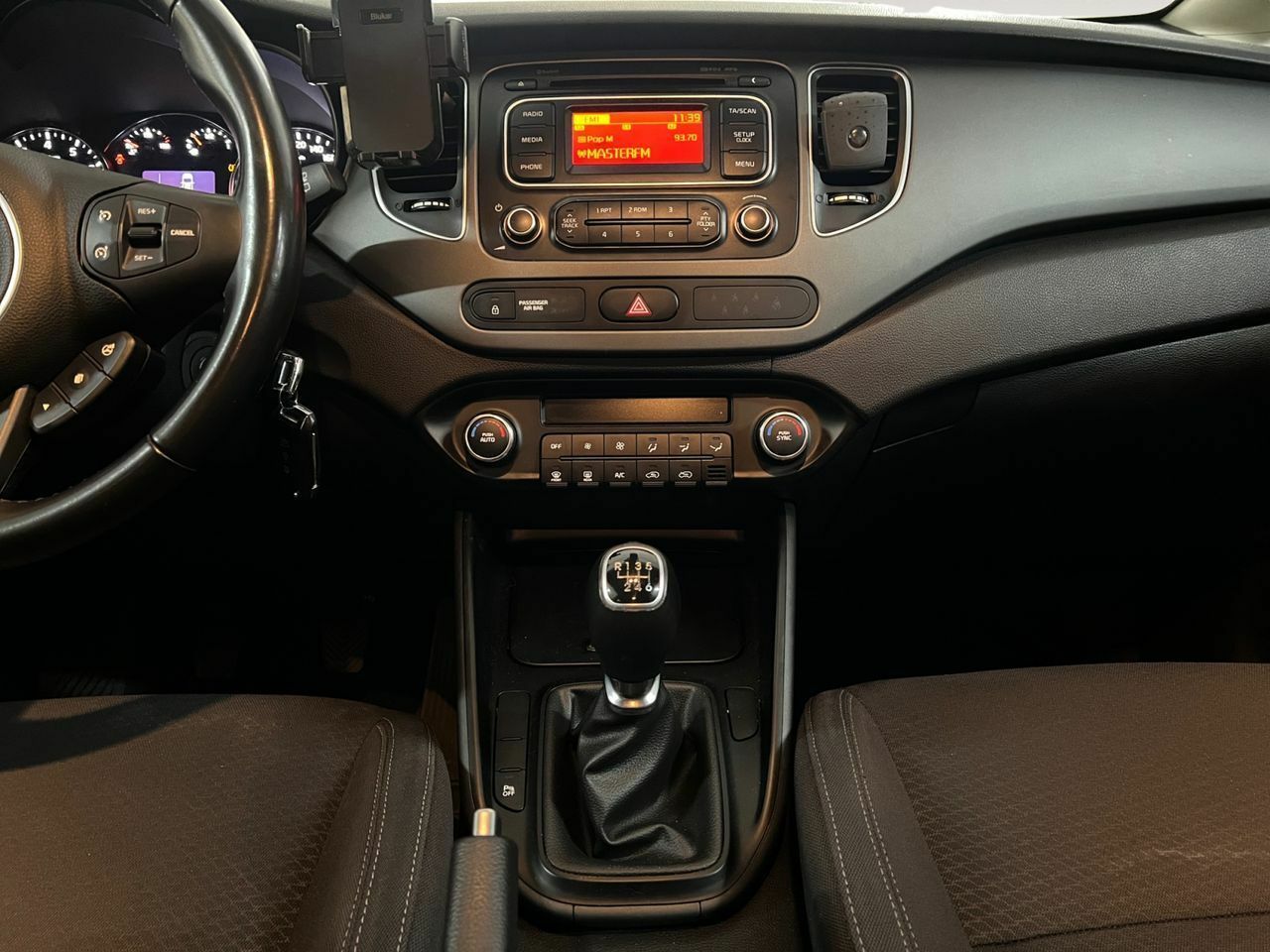 Foto Kia Carens 11