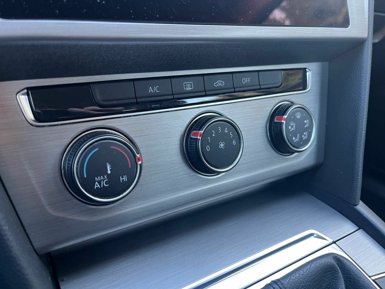 Foto Volkswagen Passat 14