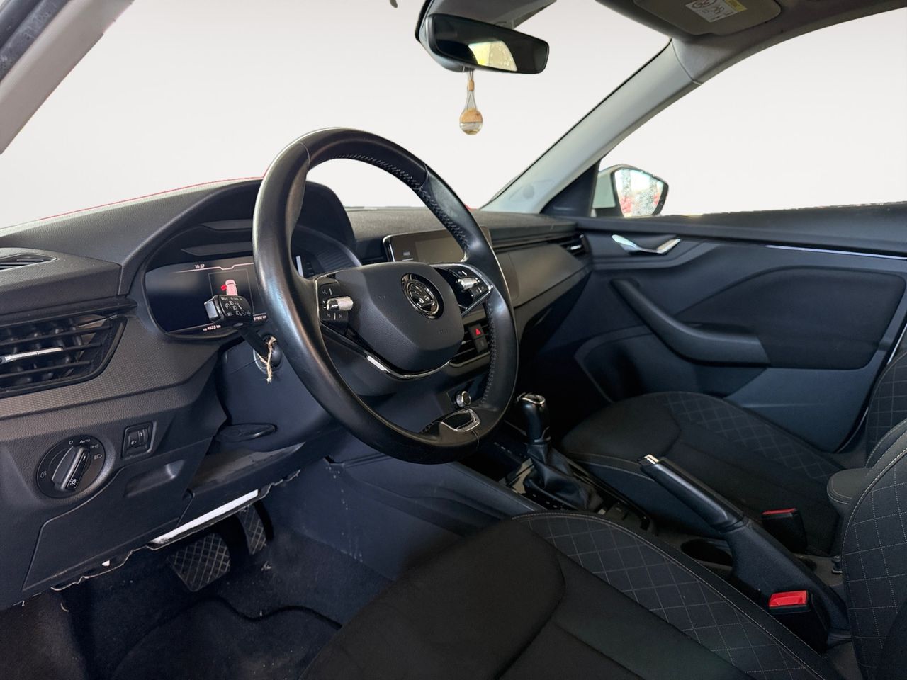 Foto Skoda Kamiq 17