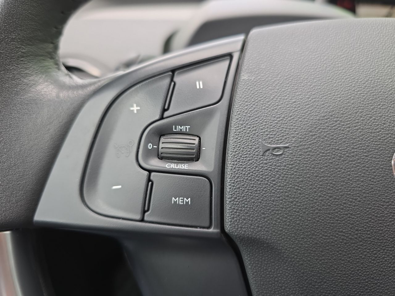 Foto Citroën Grand C4 SpaceTourer 15