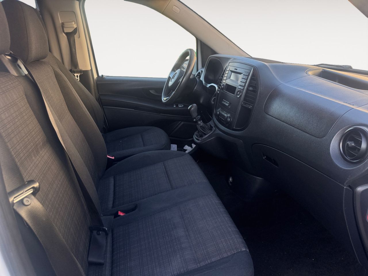 Foto Mercedes-Benz Vito 15