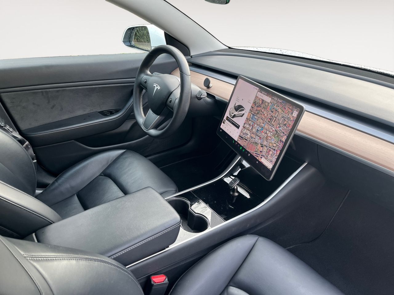 Foto Tesla Model 3 12