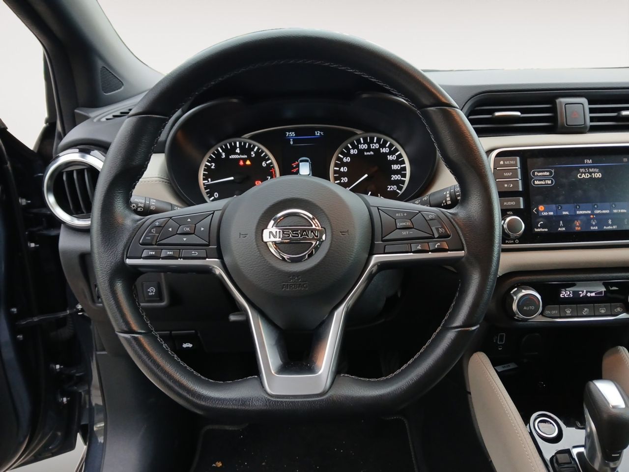 Foto Nissan Micra 9