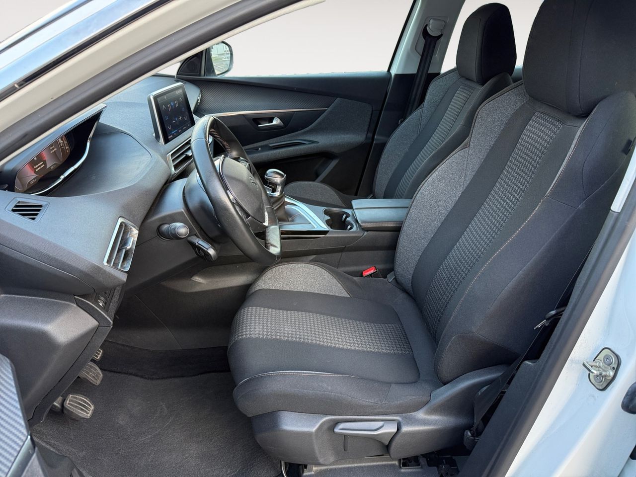 Foto Peugeot 3008 13
