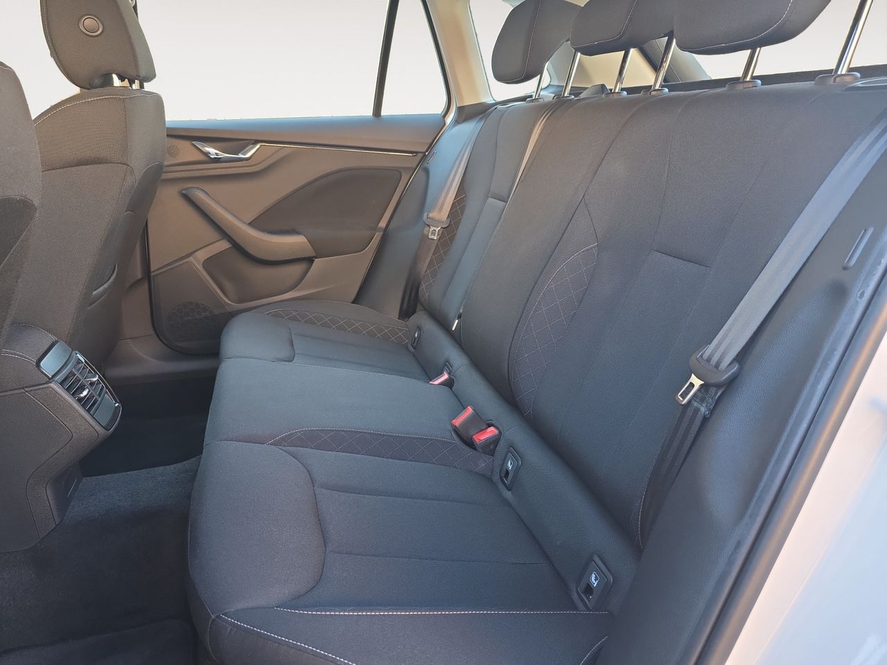 Foto Skoda Kamiq 10
