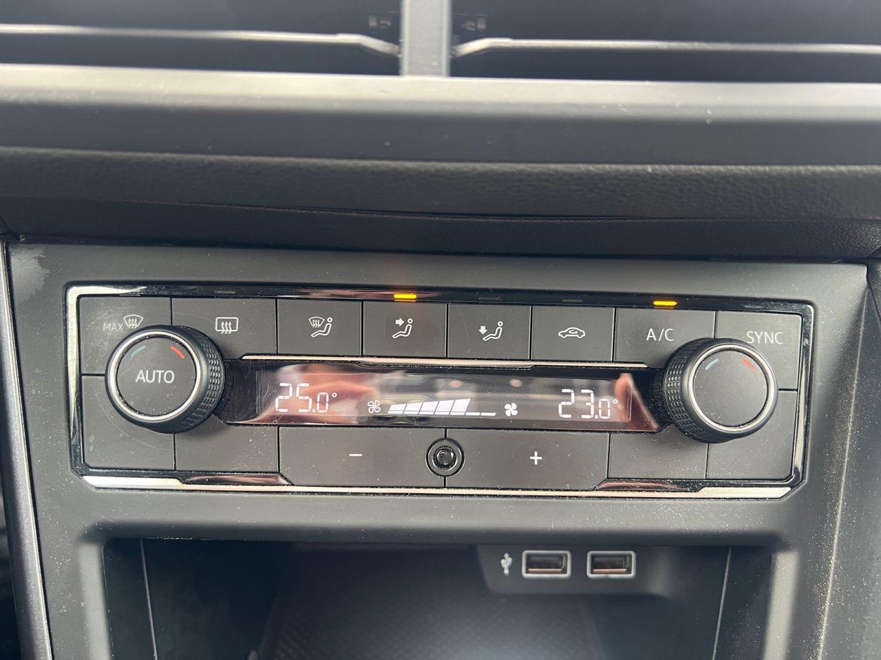 Foto Volkswagen Polo 13