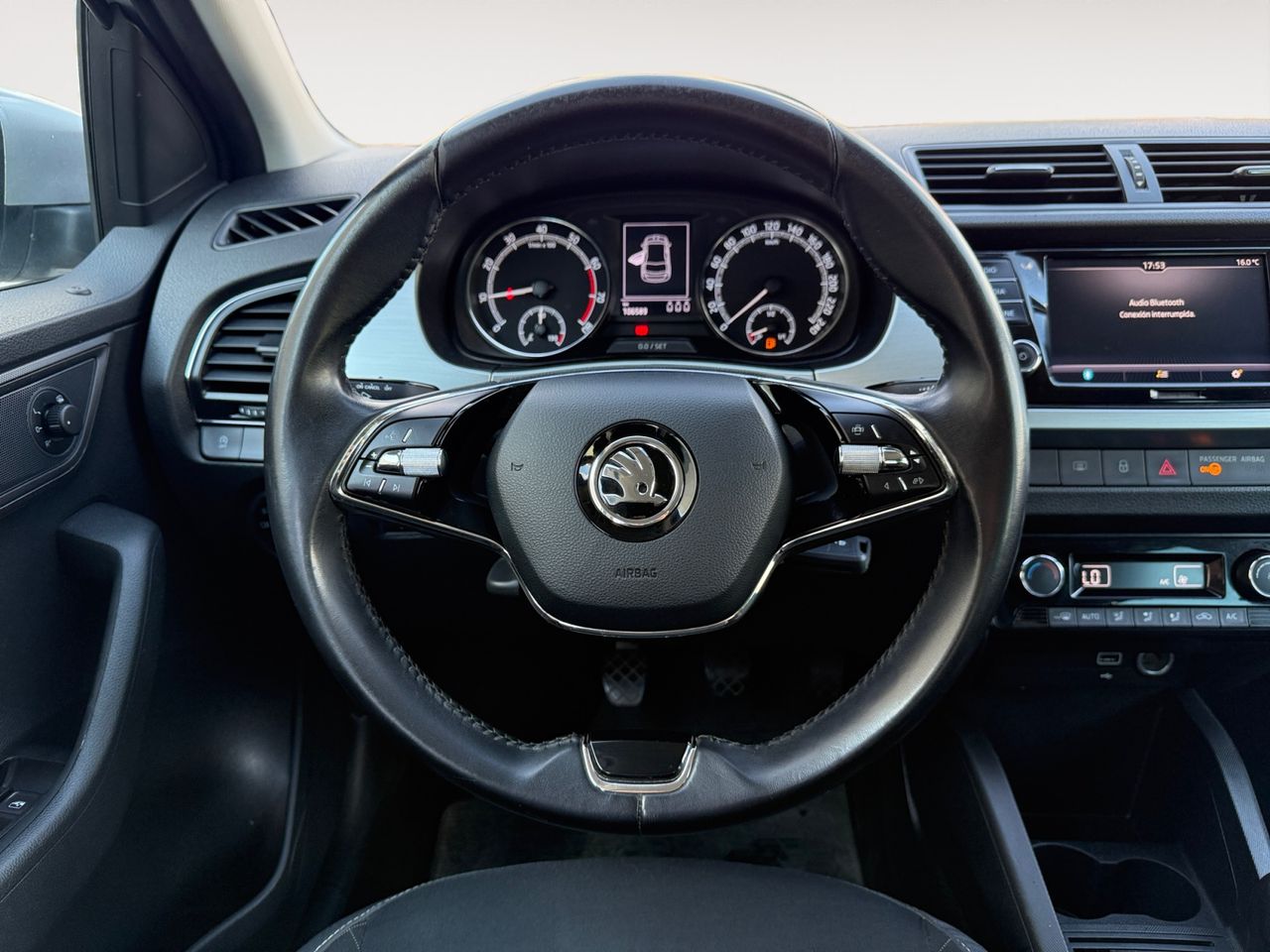 Foto Skoda Fabia 9