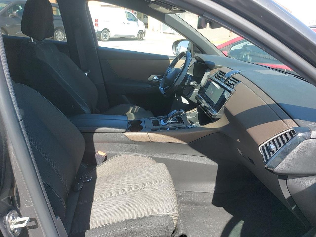 Foto DS Automobiles DS 7 4