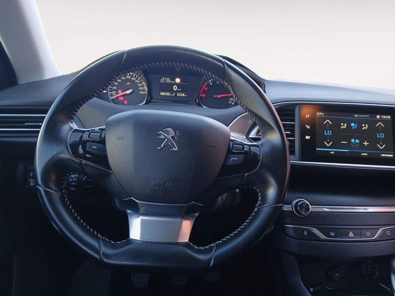 Foto Peugeot 308 10