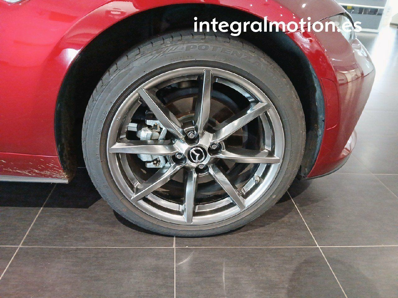 Foto Mazda MX-5 4