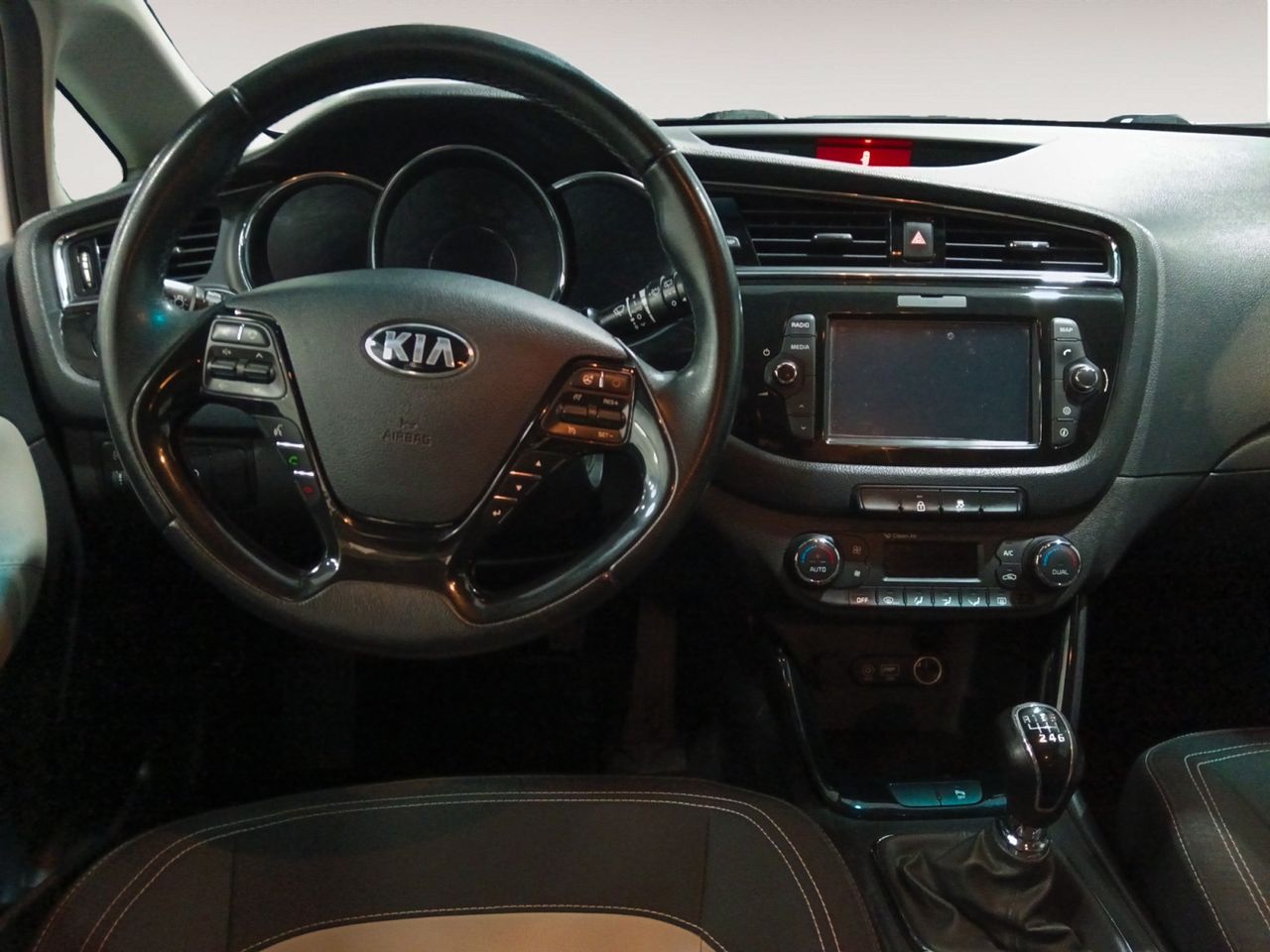 Foto Kia Ceed 6